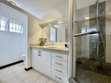 3 Bedroom Townhouse, Duplex