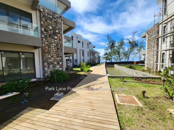 Ocean Terraces – Beachfront Elegance in Poste Lafayette, East Coast of Mauritius