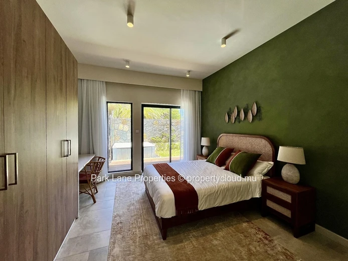 Luxury contemporary golf villa for sale fully furnished in the heart of heritage Villas Valriche