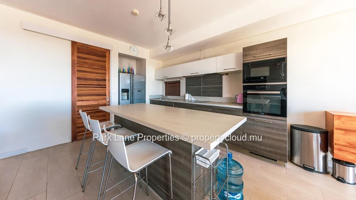 Homely Apartment with Breathtaking Views in Tamarin