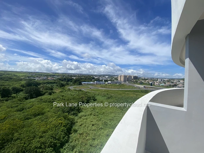For Sale – Apartment at Sky Garden, Trianon