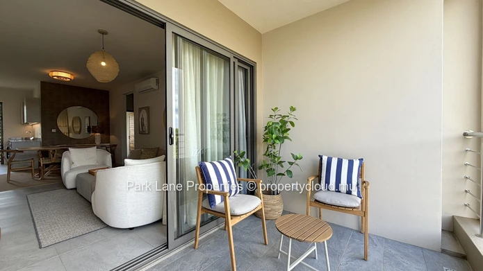 Beautifully furnished 3-Bedroom Apartment With Great Views