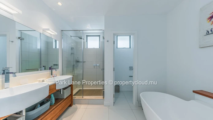 Villa RES exclusive