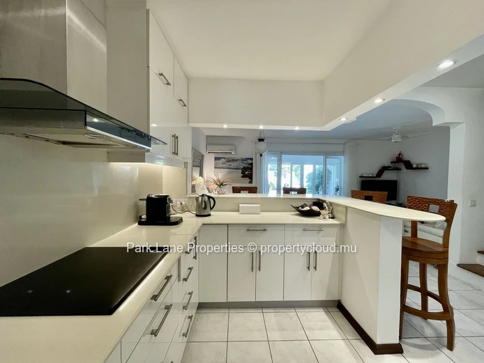 For Sale: Duplex with Private Pool in Bain Boeuf