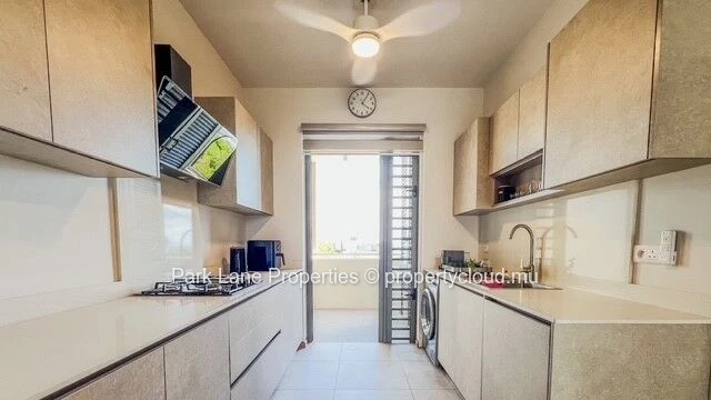 Elegant apartment in a newly built residence with pool & mountain views in Flic en Flac