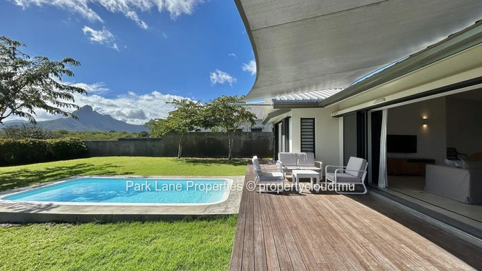 Charming 3-Bedroom Home with Garden, Pool & Mountain Views in Secure Estate
