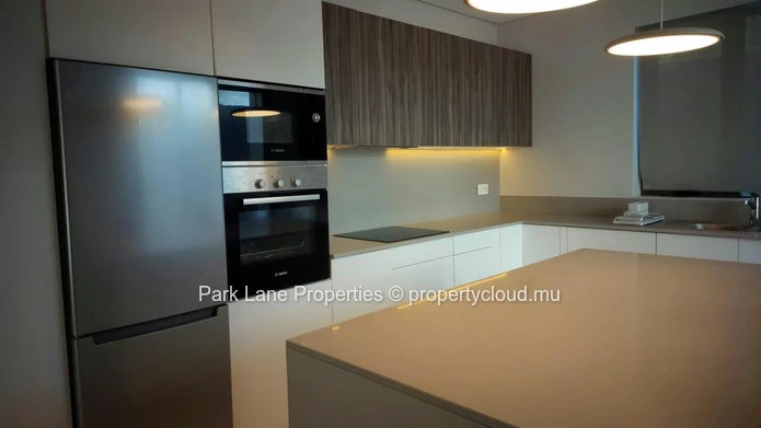Hermitage Beach Apartments – A Serene 3-Bedroom Oceanfront Escape