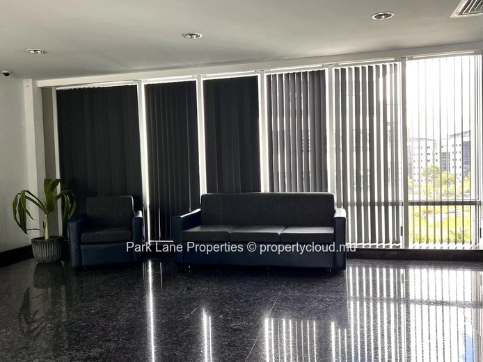 Office space on the 5th Floor in Ebene: Flexible and Convenient