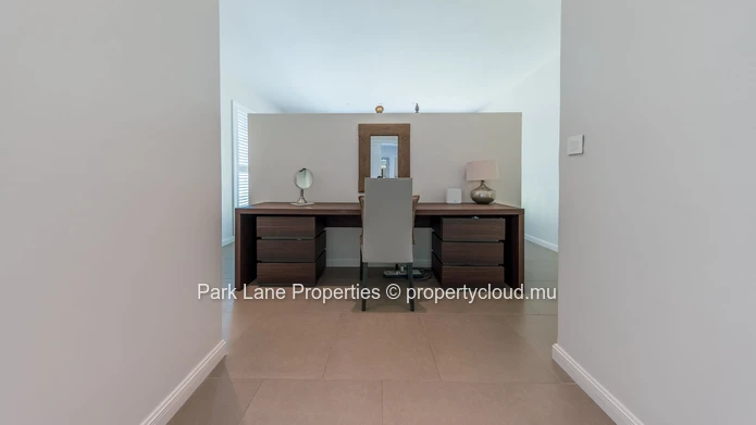 6-Bedroom Villa with Pool and Garden Views – Anahita, Beau Champ