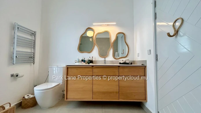 Exquisite Architect-Designed Home for rent in Mont Piton.