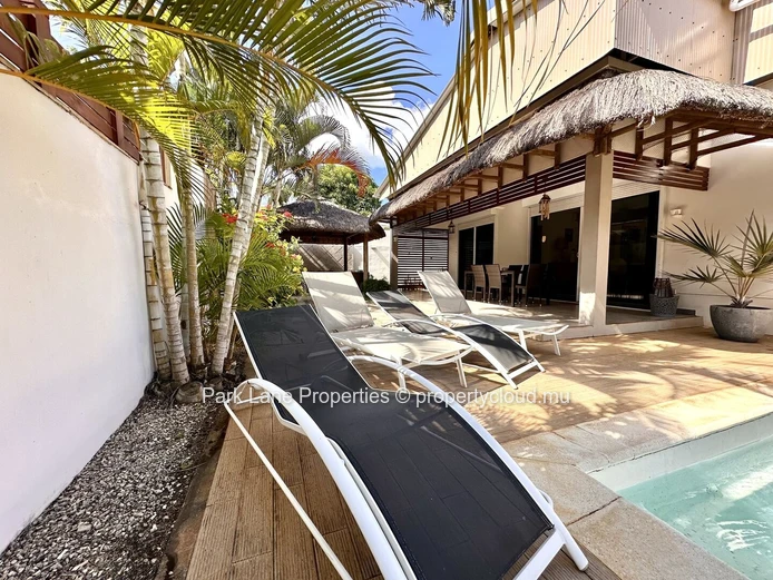 Single-Storey Villa for sale in Pointe aux Piments