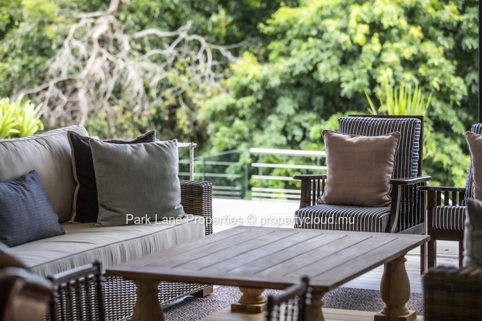 Villa d'Exception au Bord de l'Eau dans le Resort Golfique d'Azuri, Île Maurice