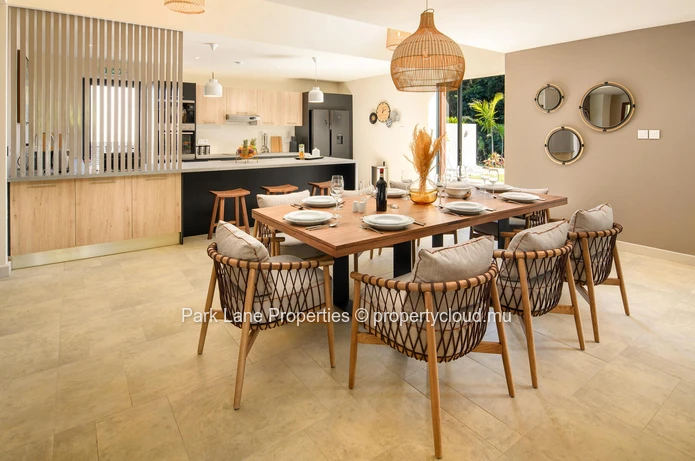 Contemporary fully furnished golf villa for sale in the heart of Heritage Villas Valriche 