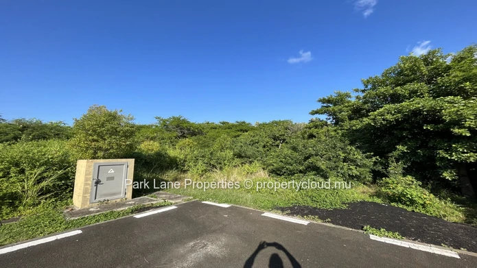 Land for a dream family home