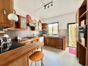 3 Bedroom Townhouse, Duplex