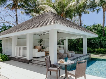 6 Bedroom Villa
