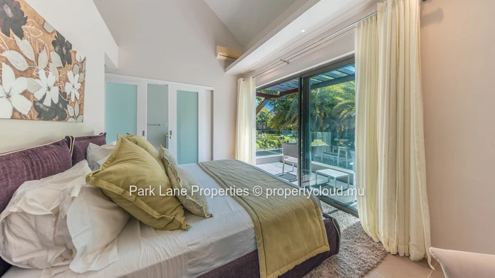 6-Bedroom Villa with Pool and Garden Views – Anahita, Beau Champ