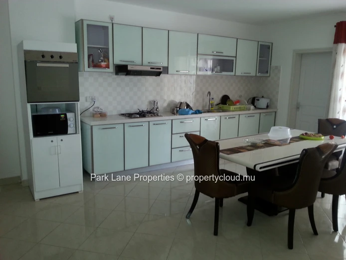 Well maintained appartment in Quatres Bornes