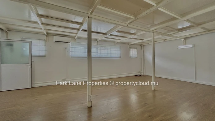 Prime Industrial Building for Sale: Offices, Warehouse Space, Ideal Location