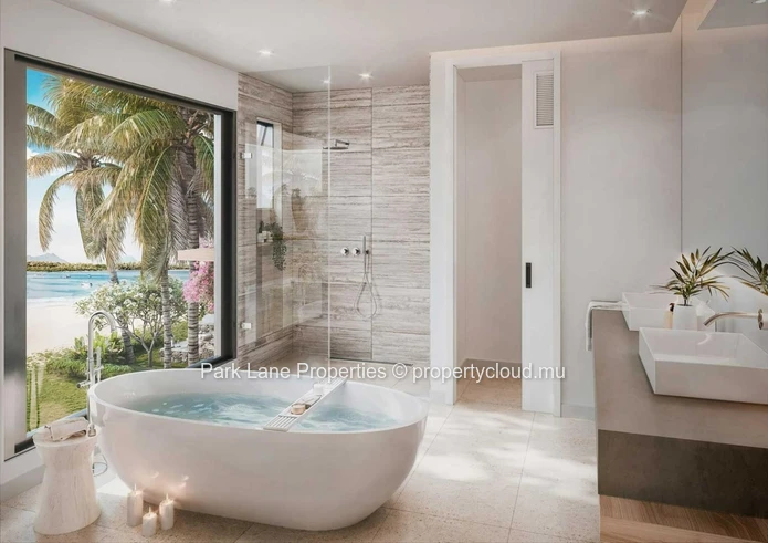 3-bedroom flat on the seafront
