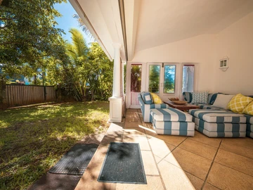 5 Bedroom Villa
