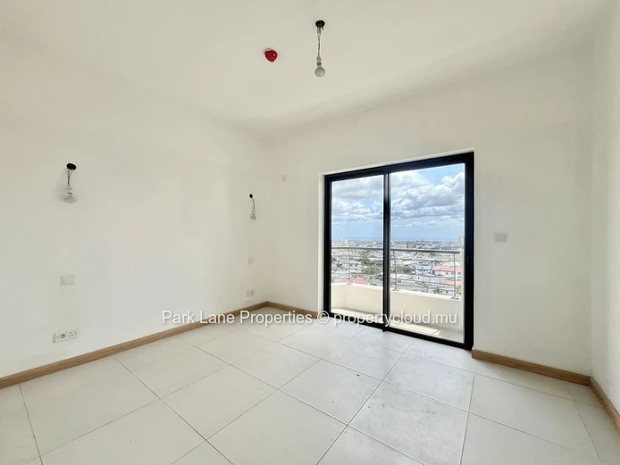 Experience elevated living in Sodnac – Modern 3-bedroom penthouse with stunning views