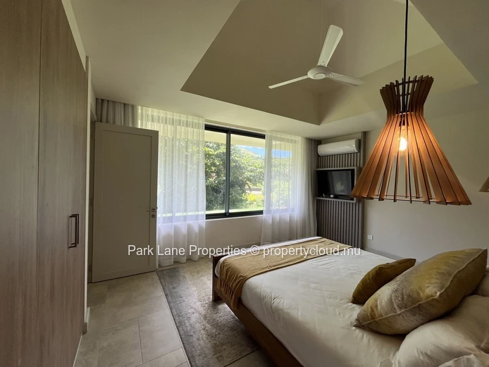 Luxury contemporary golf villa for sale fully furnished in the heart of heritage Villas Valriche
