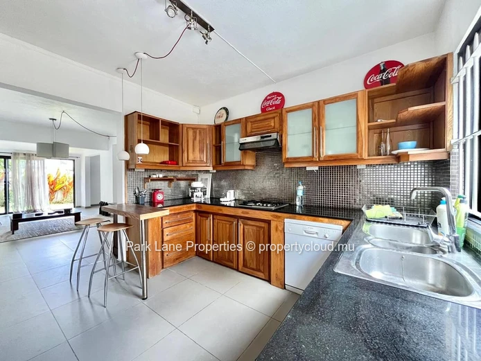 Elegant 3-Bedroom Duplex for Sale in Prestigious Floreal, Mauritius