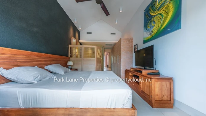 Luxury Duplex Townhouse with Private Mooring at La Balise Marina