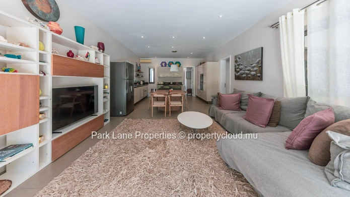 6-Bedroom Villa with Pool and Garden Views – Anahita, Beau Champ
