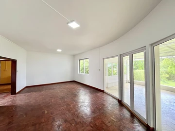 Maison de 4 Chambres