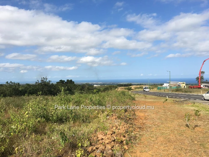 2057 m² à Avalon – Terrain paisible niché dans la verdure, proche du golf