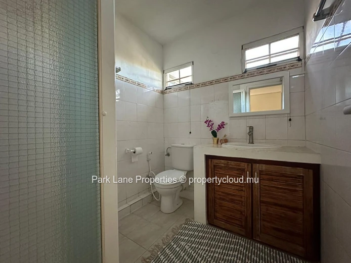 Delightful Seaside Duplex in a Complex with a common pool