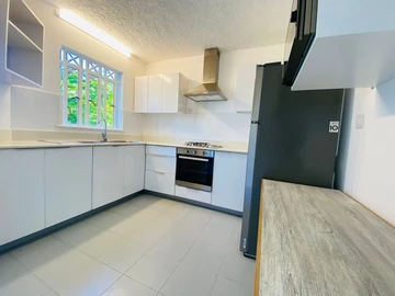 3 Bedroom Townhouse, Duplex