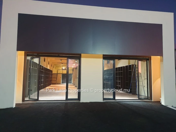 Commercial space for sale at Poste de Flacq.