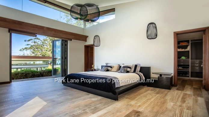 Villa d’exception avec vue golf et mer – Avalon Golf Estate