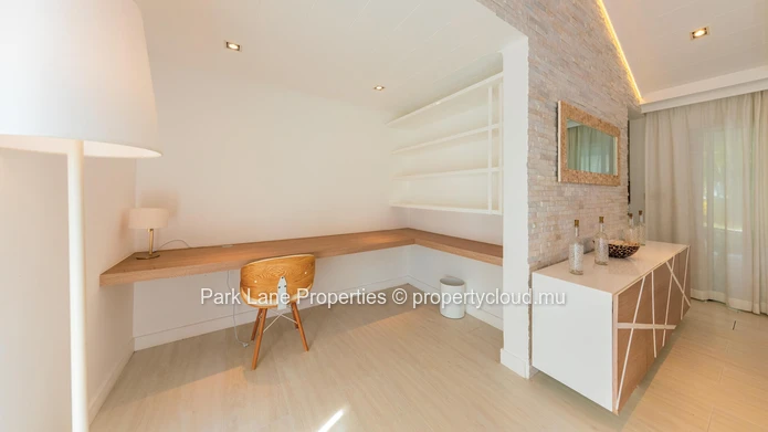 Élégante villa contemporaine  à vendre à Grand Baie.