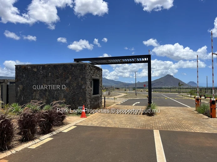 Prime Residential Land in the Heart of the West
