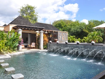 5 Bedroom Villa
