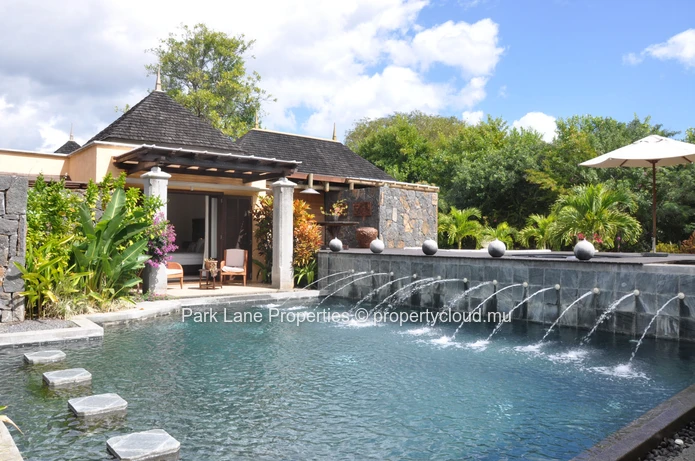 Découvrez un luxe inégalé au cœur du paradis au Tamarina Golf Resort, à l'île Maurice