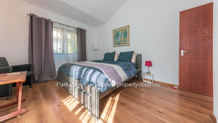 Villa familiale dans un quartier résidentiel à vendre à Saint Antoine.