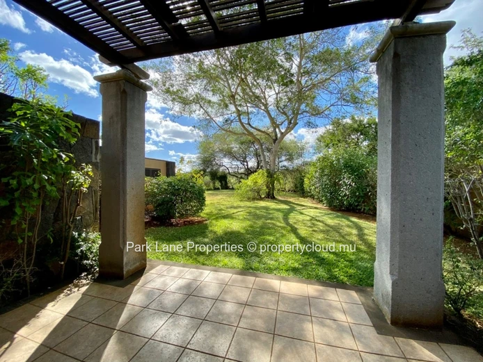 Villa somptueuse avec vue sur golf