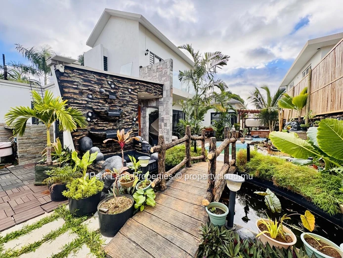 Charming and cozy home in the heart of Tamarin