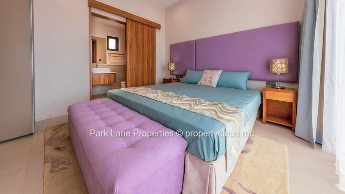 Luxury newly built penthouse with stunning mountain and sea views in Trianon