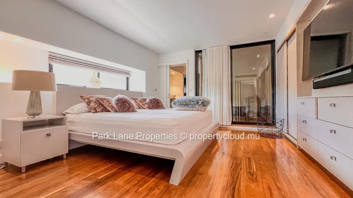 Exceptional Villa in Pailles – Luxury, Privacy & Sophistication
