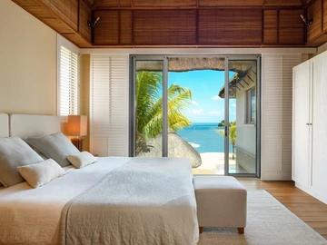 5 Bedroom Villa