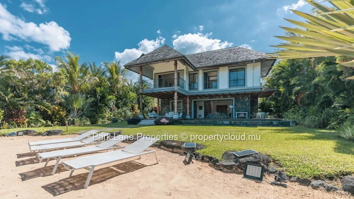 Magnifique villa au sein de l'unique IRS Marina