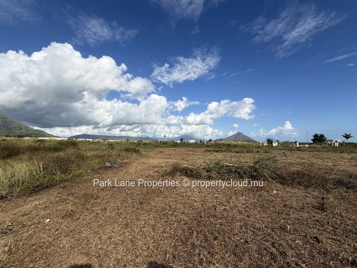 Great plot in new east close to UNICITI