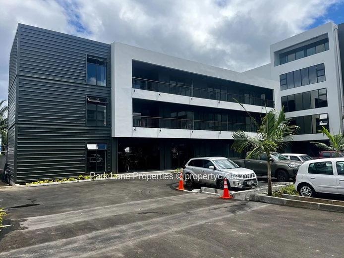 Prestige Business Centre in Black River - Office Space for Rent