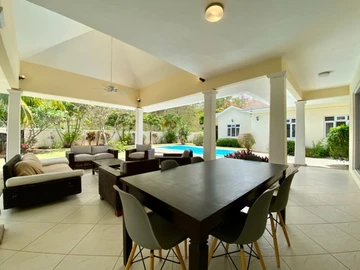 4 Bedroom House